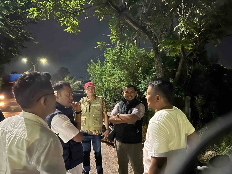 Satgas DLHK Pekanbaru Jaring 8 Warga Buang Sampah Sembarangan, 1 Pickup Dikandangkan