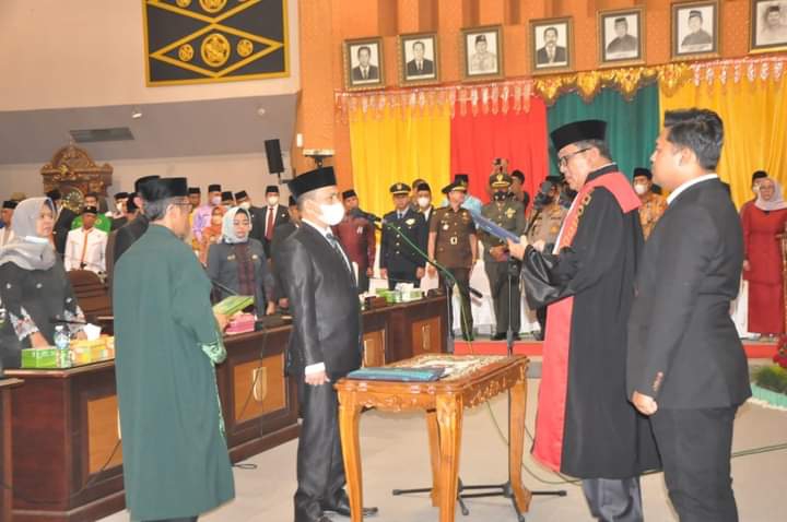 Muhammad Sabarudi Resmi Jabat Ketua DPRD Pekanbaru
