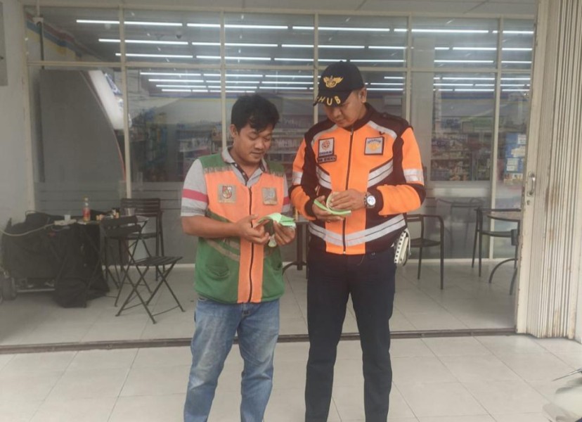 UPT Perparkiran Dishub Cek Kelengkapan Atribut Jukir