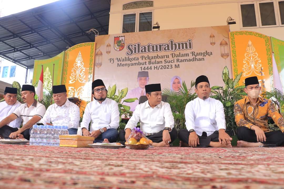 Silaturahmi dengan Masyarakat Jelang Ramadhan, Pj Walikota Pekanbaru Sampaikan Program Prioritas