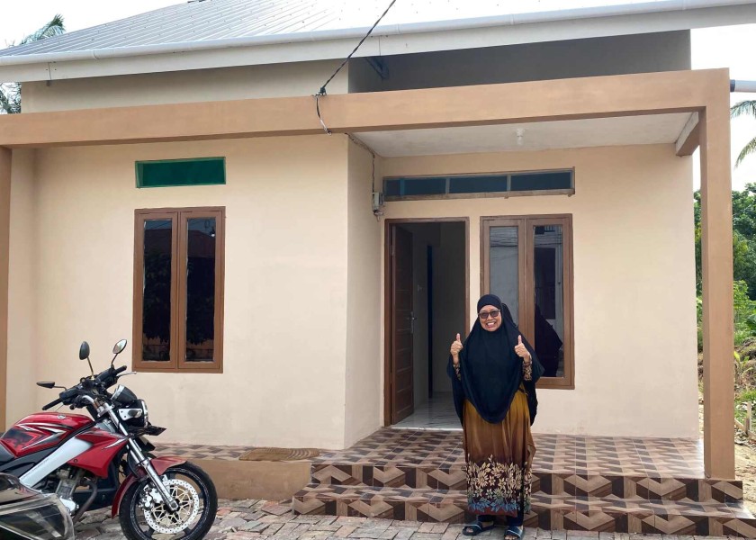 Di Usia Senja, Ida Elisma Akhirnya Memiliki Rumah Impian Berkat CSR BRK Syariah