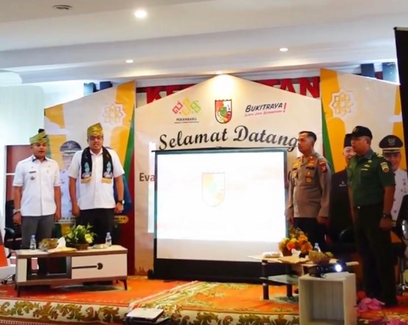 Camat Bukit Raya Ekspos Evaluasi Kinerja Kecamatan Tahun 2023
