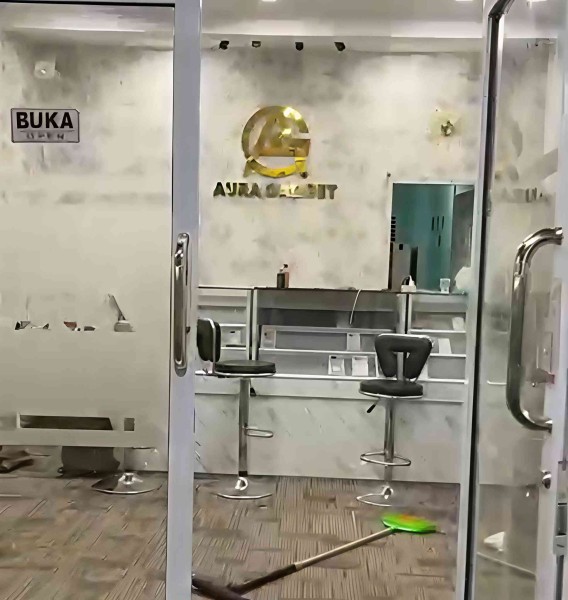 Toko Handphone di Pekanbaru Dibobol Maling, 25 iPhone Senilai Ratusan Juta Raib