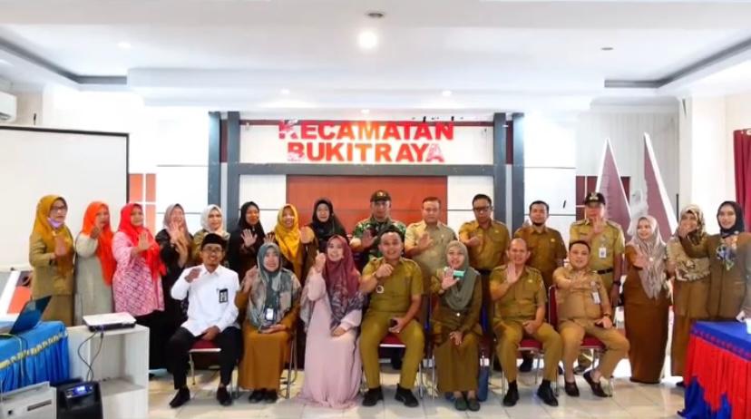 Camat Bukit Raya Jadi Narasumber Mini Lokakarya Penanganan Stunting