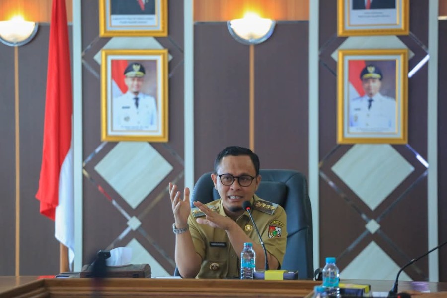 Anggaran Pembuatan Air Mancur di Komplek Tenayan Dialihkan ke Perbaikan Jalan