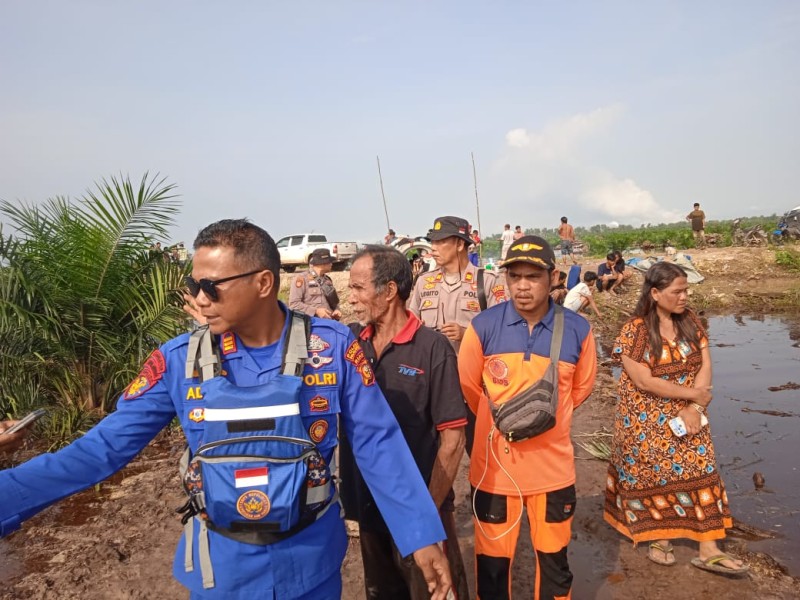 Ditinggal Ayah Cari Kayu Bakar, Balita di Pelalawan Tewas Tenggelam di Kanal