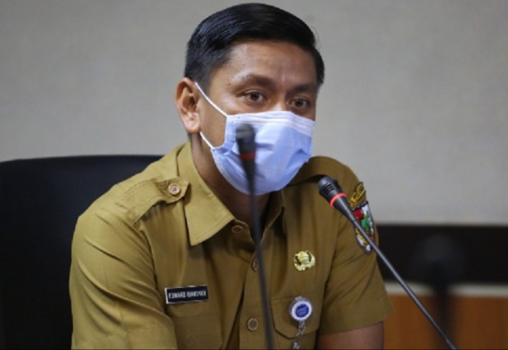 Usai Pengaspalan, Parit Jalan Suka Karya Diperbaiki