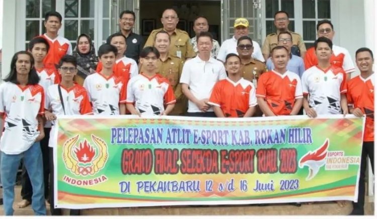Bupati Rohil Lepas ESI Rohil Bertanding ke Pra Pon