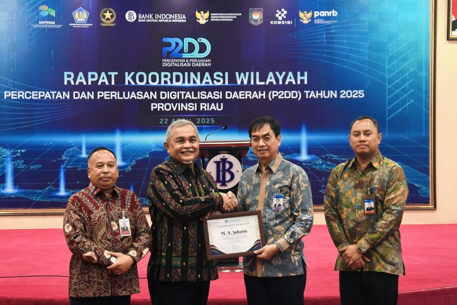 Aktif dalam Akselerasi Digitalisasi Keuangan Daerah, BRK Syariah Raih Penghargaan