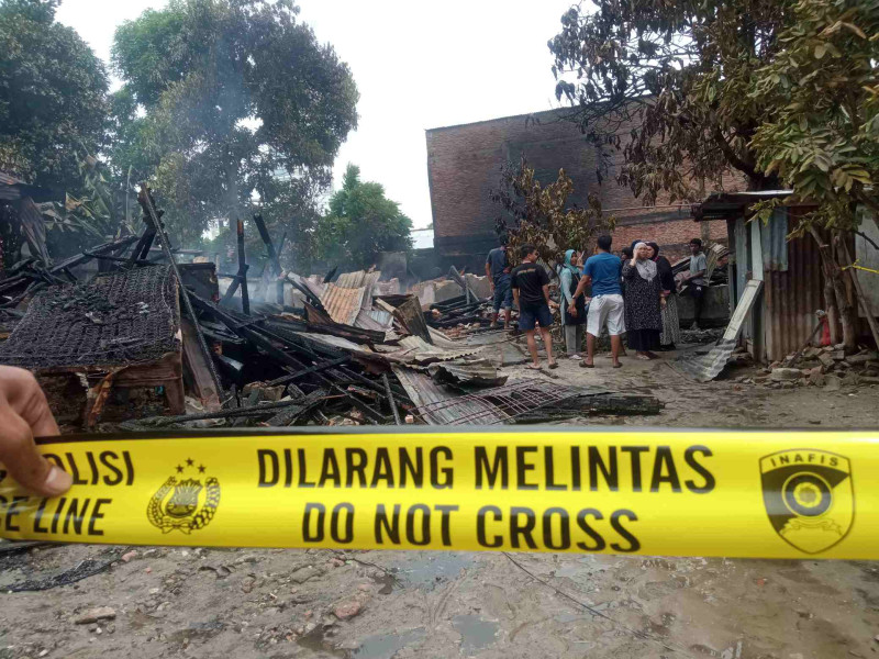 Ditinggal Penghuni, 4 Rumah di Pekanbaru Kota Rata Dilalap Si Jago Merah