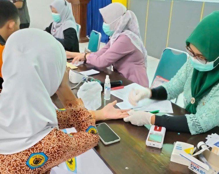 Pemko Pekanbaru Gratiskan Pemasangan Gigi Palsu untuk 1.000 Orang