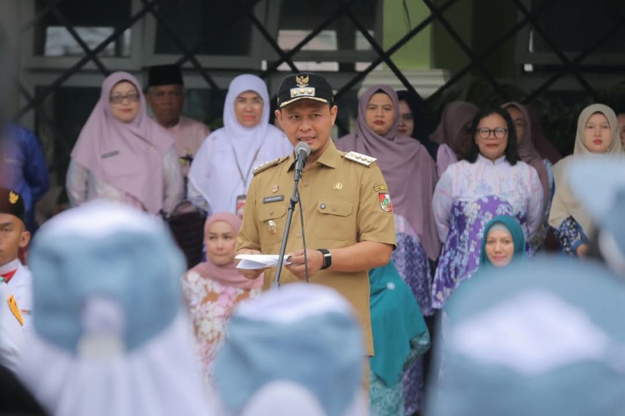 Pemko Pekanbaru Beri Beasiswa S1 Gratis untuk 100 Guru PAUD
