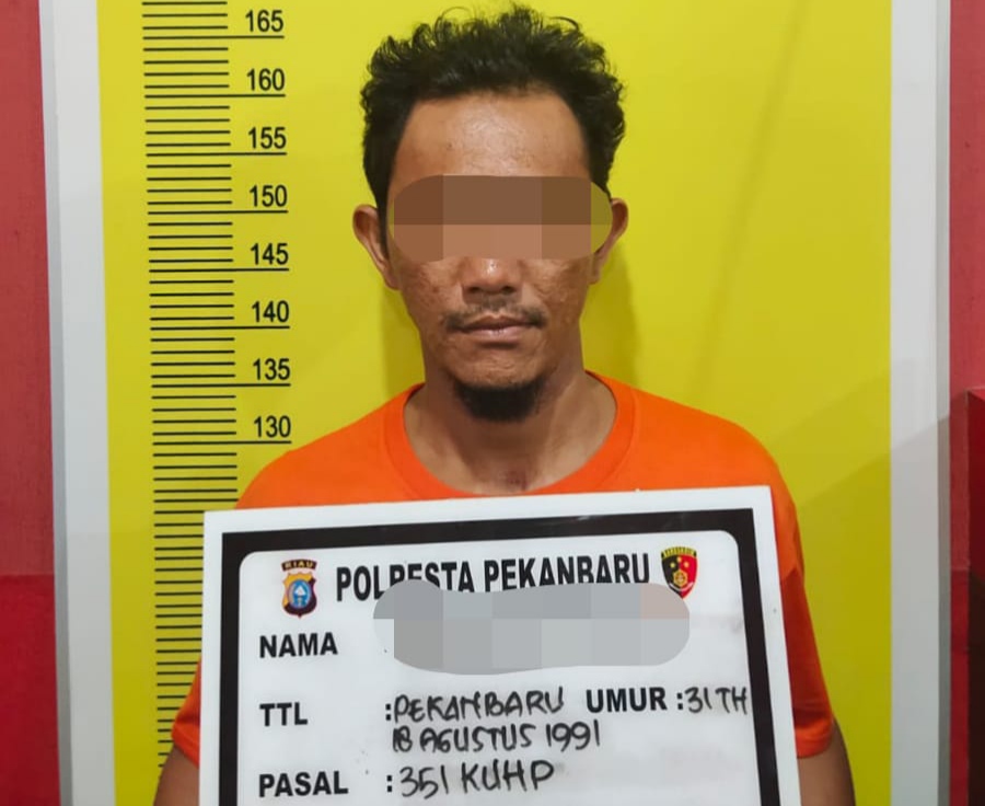Cemburu Istri Dilirik, Suami Nekat Tusuk Korban Usai Mabuk Tuak
