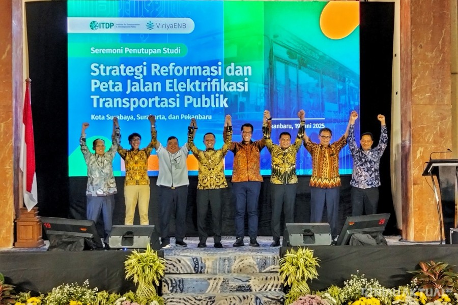 Transportasi Publik Ramah Lingkungan, Pemko Pekanbaru Mulai Operasikan Bus Listrik