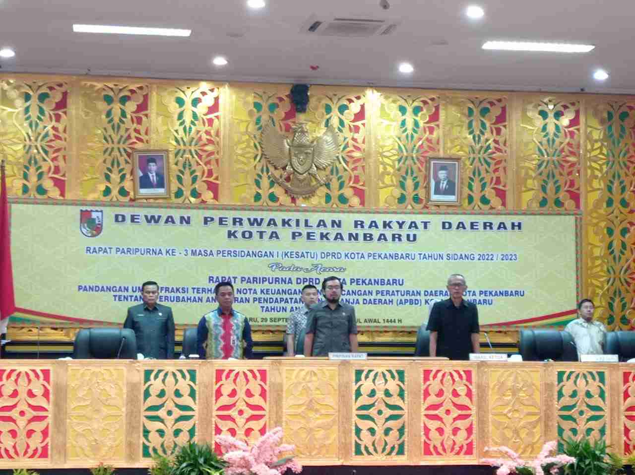 DPRD Pekanbaru Gelar Paripurna Pandangan Umum Fraksi dalam Nota Keuangan dan Ranperda APBD-P Pekanbaru 2022