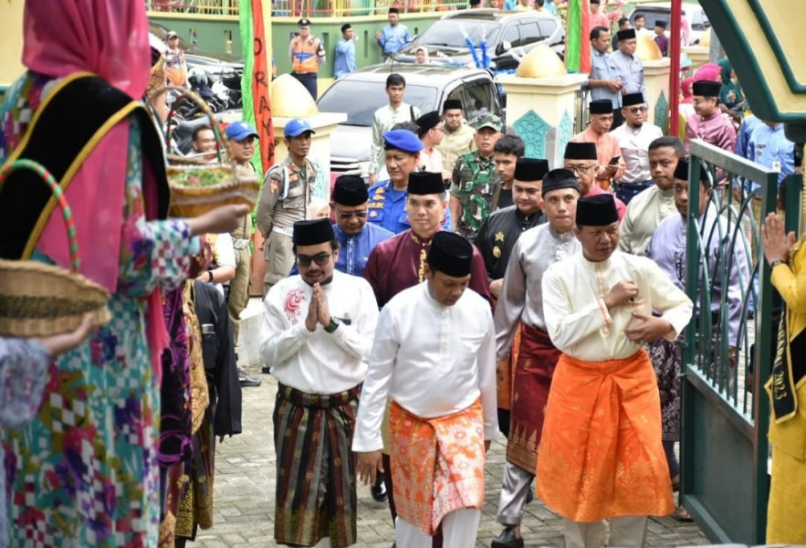 Wakil Ketua DPRD Pekanbaru Ikut Petang Belimau Bersama Masyarakat