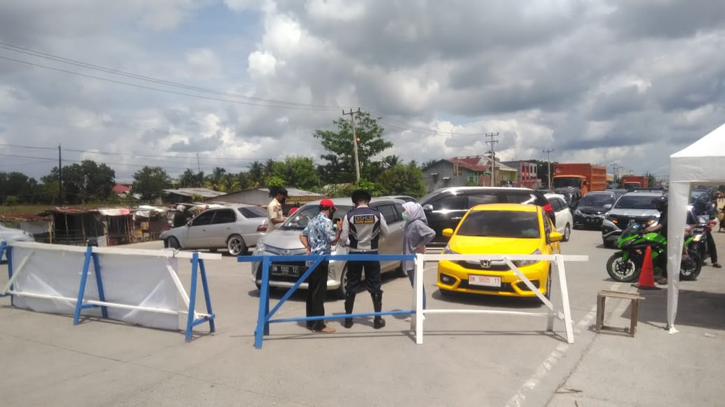 Melambung, Pekanbaru Kembali Terapkan PPKM Level 3