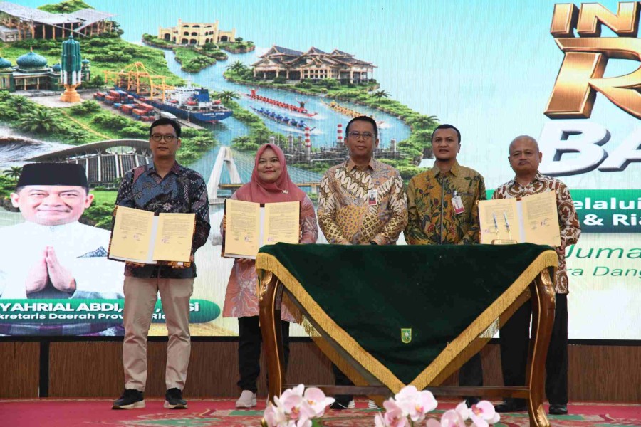 Plt Gubri Dorong Perusahaan di Riau Gunakan BRK Syariah