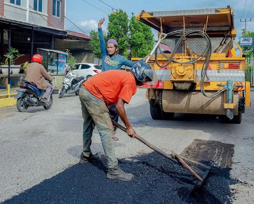 Dianggarkan Rp4 Miliar, Jalan Dahlia Dioverlay 2 Kilometer