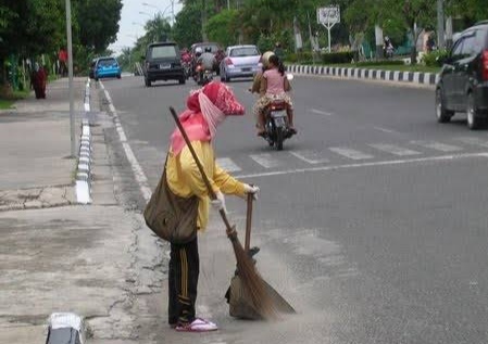 Tak Ada Penambahan di 2023, DLHK Evaluasi Ribuan Petugas Kebersihan