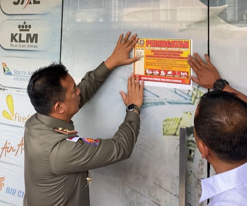 Pemko Pekanbaru Segel PT Sanel Pasca Ijazah Mantan Karyawan Ditahan