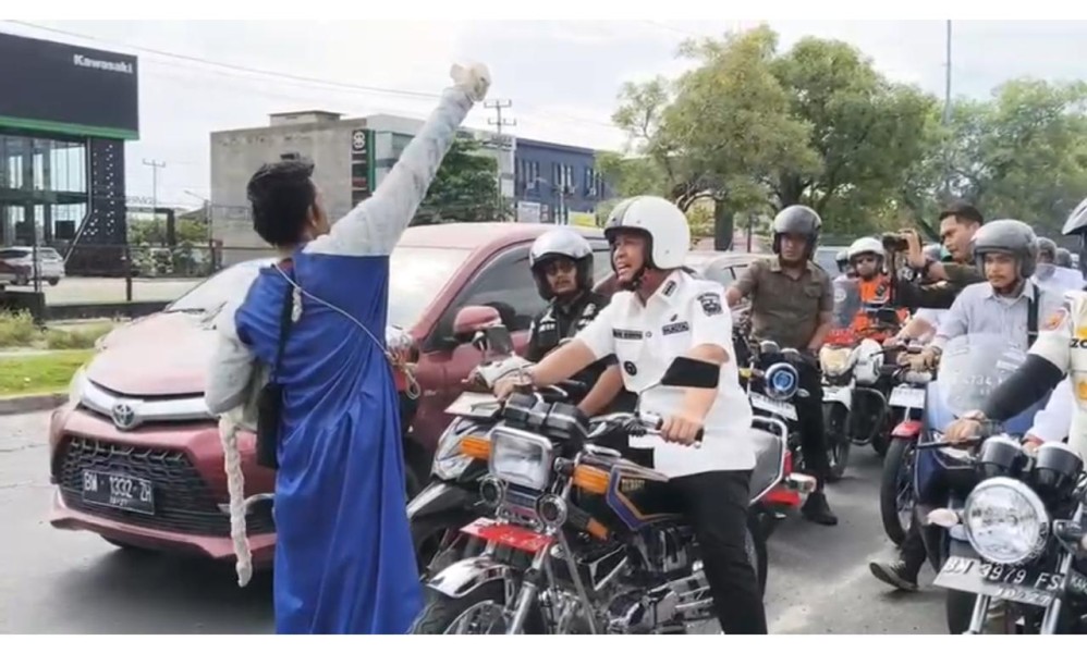 Wako Pekanbaru Pantau Kondisi Kota, Bawa Kepala OPD Keliling Pakai Motor