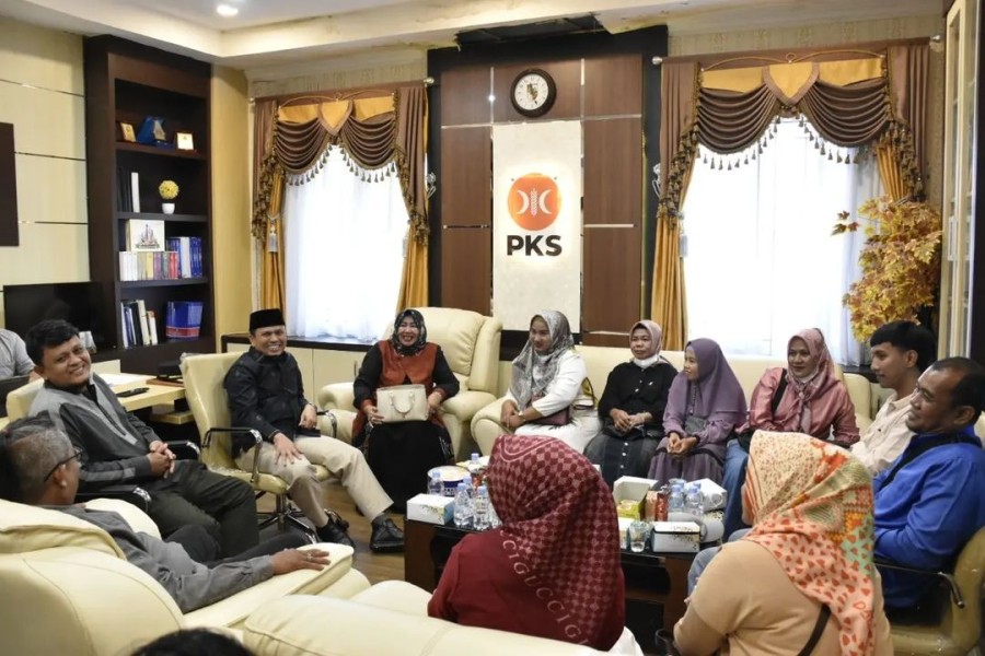 Ketua DPRD Pekanbaru Terima Audiensi Masyarakat