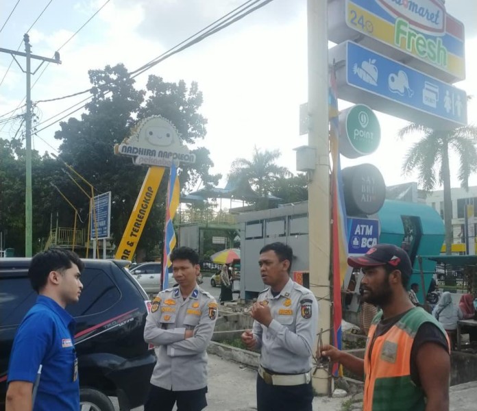 Dishub Pekanbaru Beri Bimbingan ke Jukir di Sudirman