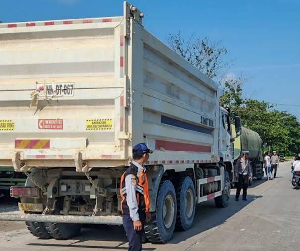 Penertiban Truk Tonase Besar, Wako Pekanbaru Gandeng Pengusaha Angkutan