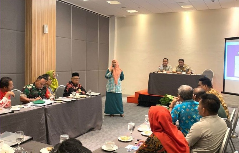 Camat Binawidya Ingatkan Bahaya Narkoba Dalam Rakor Program Ketahanan Keluarga