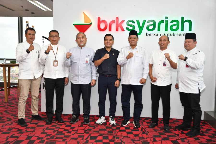 DPD RI Sambangi BRK Syariah, Harapkan Terus Berkontribusi Bagi Masyarakat