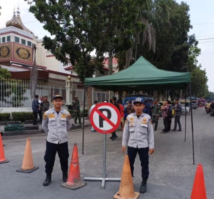 Dishub Lakukan Pengaturan Parkir di Kuliner Malam Cut Nyak Dien