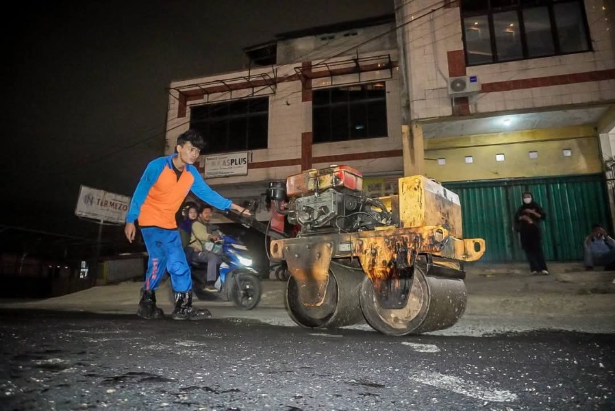 Perbaikan Jalan Rusak di Pekanbaru Dikebut Hingga Akhir Tahun
