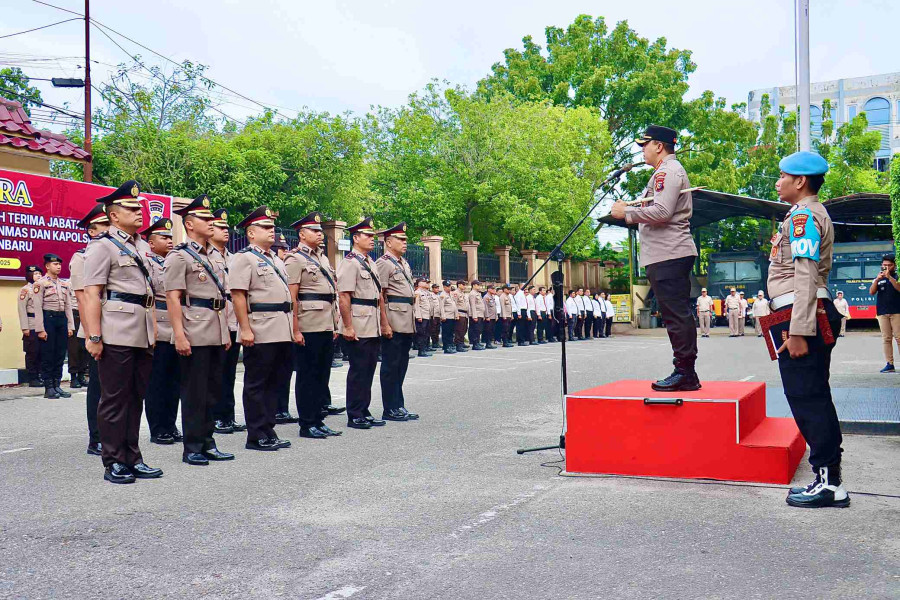 Kasatlantas Polresta Pekanbaru dan 4 Pejabat Lainnya Diganti