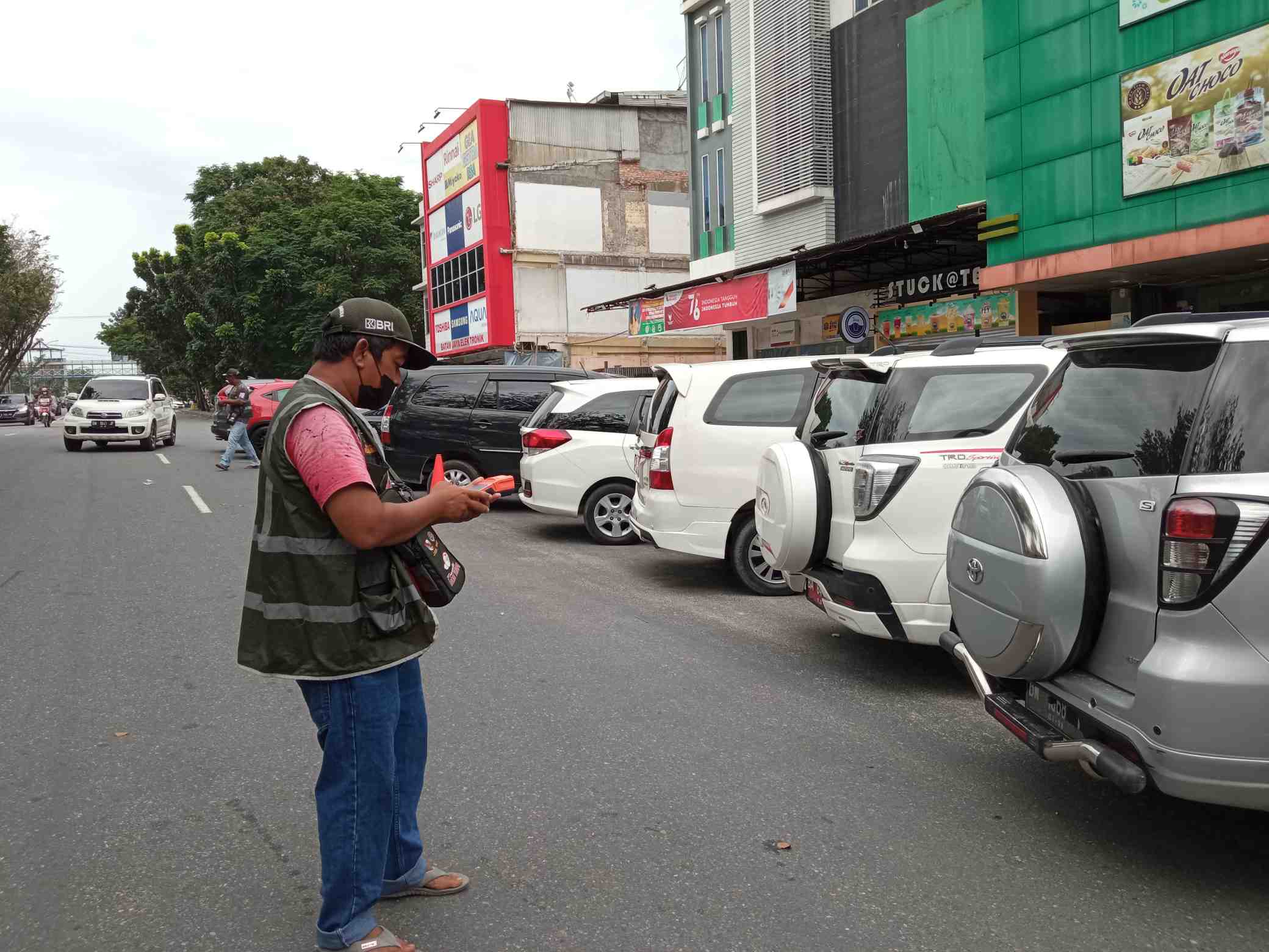 PAD dari Parkir Tepi Jalan Umum Capai Rp3 Miliar
