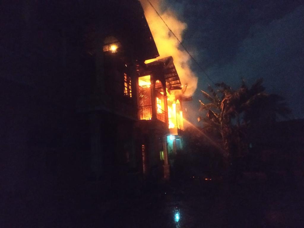 Asap Dapur Mengepul, 5 Rumah Permanen Terbakar Diamuk Sijago Merah