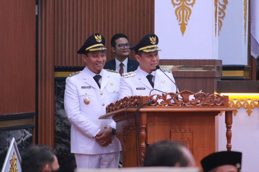 Walikota Pekanbaru Sampaikan Pidato Perdana di Paripurna DPRD