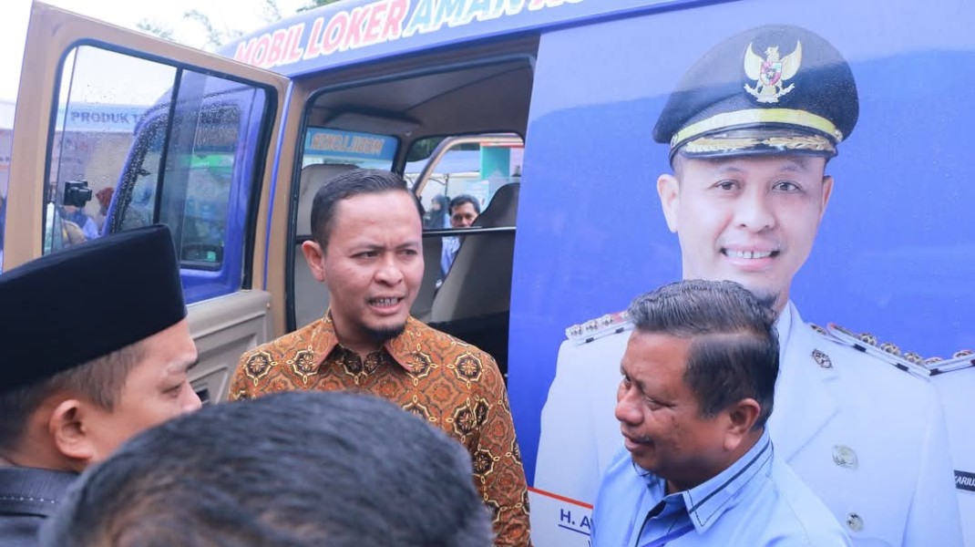 Wako Pekanbaru  Luncurkan Mobil Loker Aman, Komitmen Kurangi Angka Pengangguran