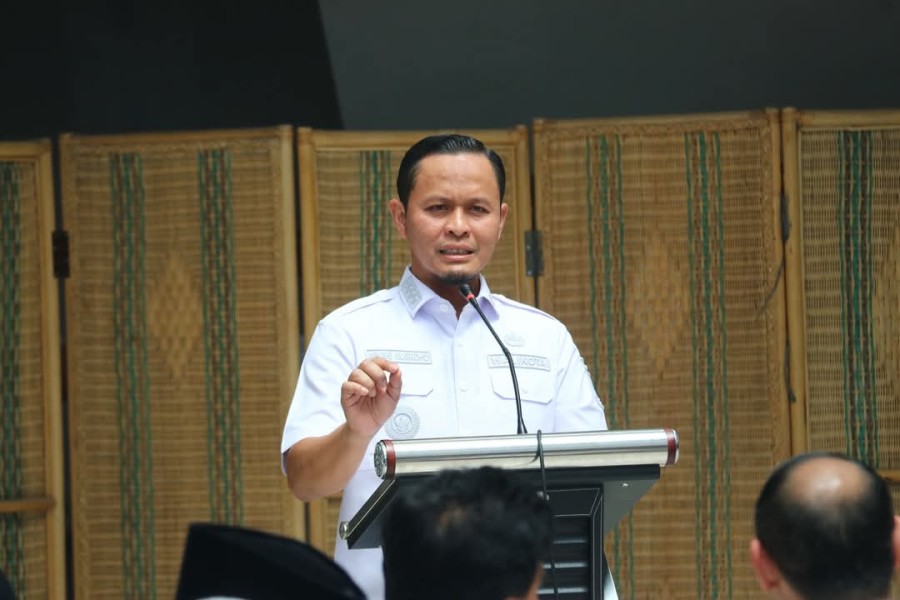 Harga Palastik Naik, Wako Pekanbaru Gaungkan Kembali Larangan Penggunaan Kantong Plastik