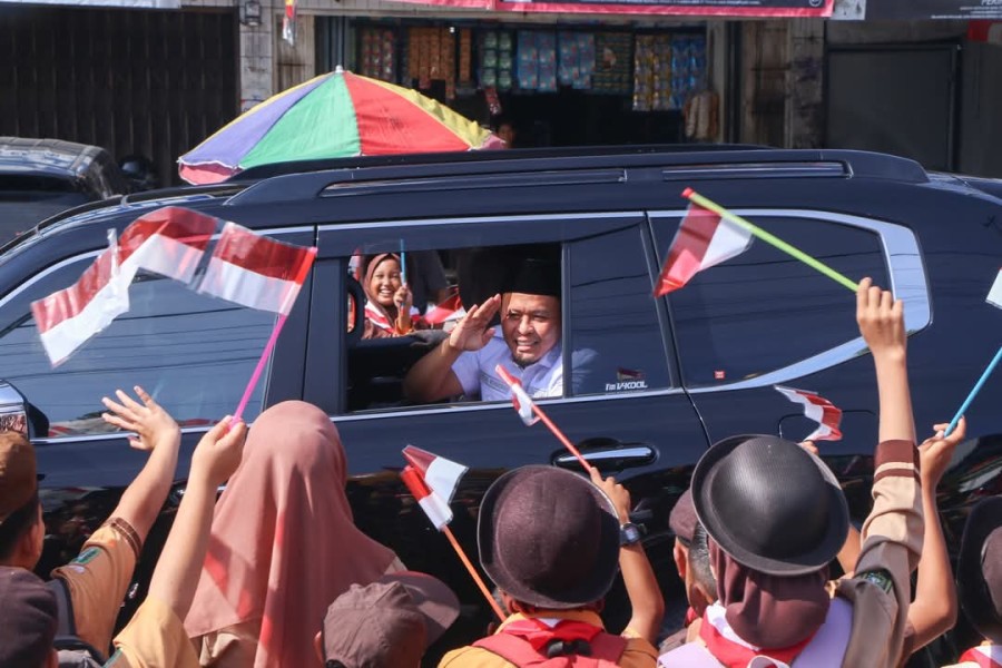 Pemko Pekanbaru Siapkan Seragam Sekolah Gratis Tahun ini Bagi Anak Kurang Mampu
