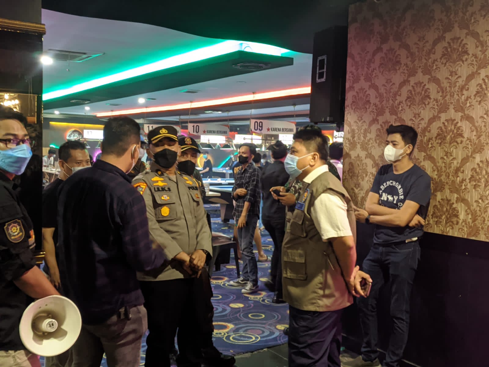 Warga Sudah Vaksin Booster Boleh Lepas Masker