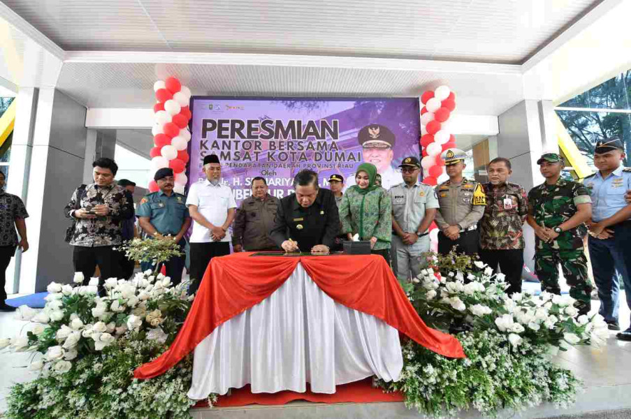 Direktur BRK Syariah Hadiri Peresmian Gedung Kantor Bersama Samsat Dumai