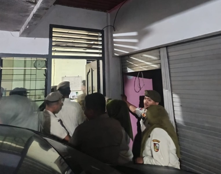 Kocar-kacir! Pasangan Kumpul Kebo dan 2 Waria Terjaring Razia Satpol PP Pekanbaru