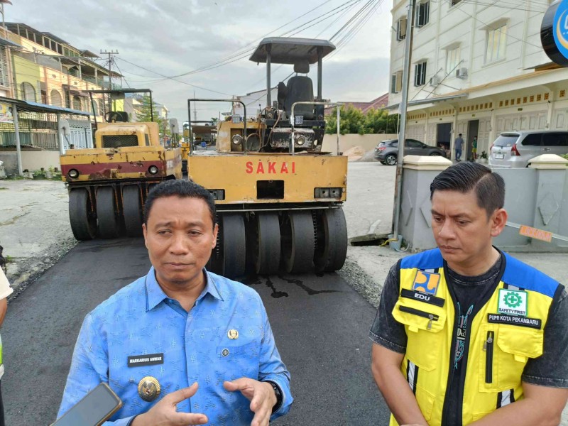 Usai Overlay Jalan Rusak, Penanganan Berlanjut ke Drainase