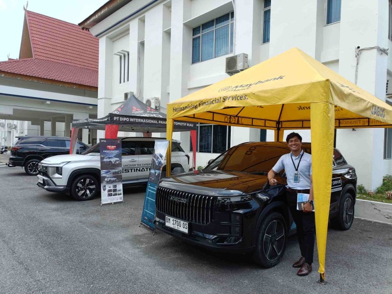 Terobosan Wako Pekanbaru Genjot Pendapatan PKB, Sediakan Stand Pameran Gratis di Kantor Bapenda