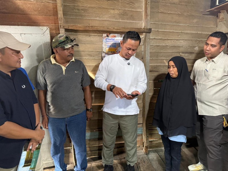Didatangi Wako Pekanbaru, Warga di Rumbai dapat Pembangunan Rumah Layak Huni
