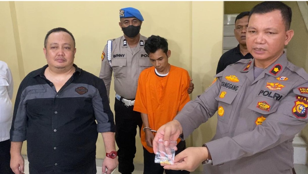 Diteriaki Maling, Pria di Pekanbaru Gagal Bawa Kabur Gelang Emas