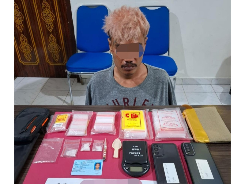 Rumah Jadi Lapak Sabu, Satresnarkoba Polda Riau Bekuk Pengedar di Pekanbaru