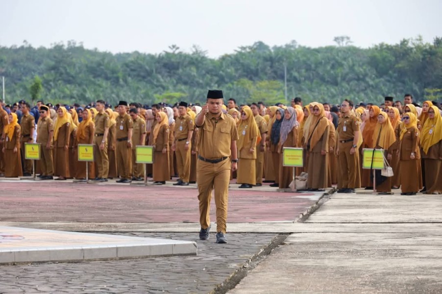 Kendalikan APBD, Pemko Pekanbaru Setop Sementara ASN Pindahan