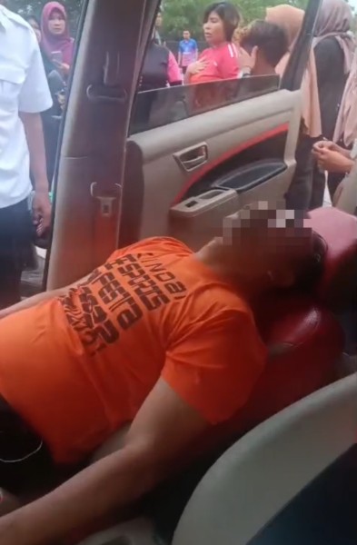 Terkapar Dalam Mobil, ASN Tewas di Stadion Utama Riau